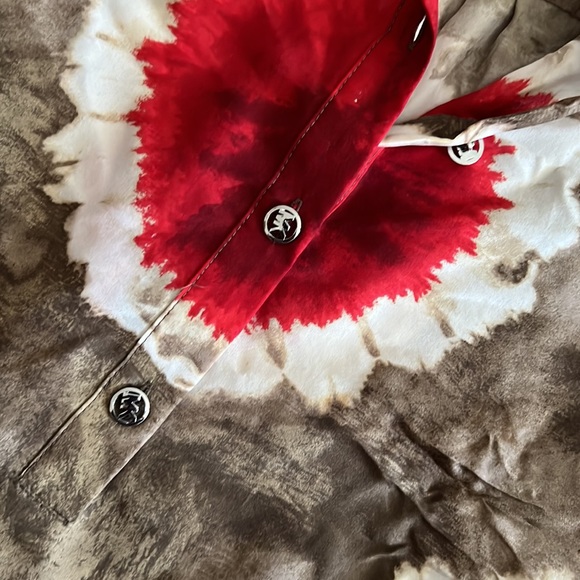 FREE SHIPPING!! NEW Michael Kors Blouse - Picture 2 of 3